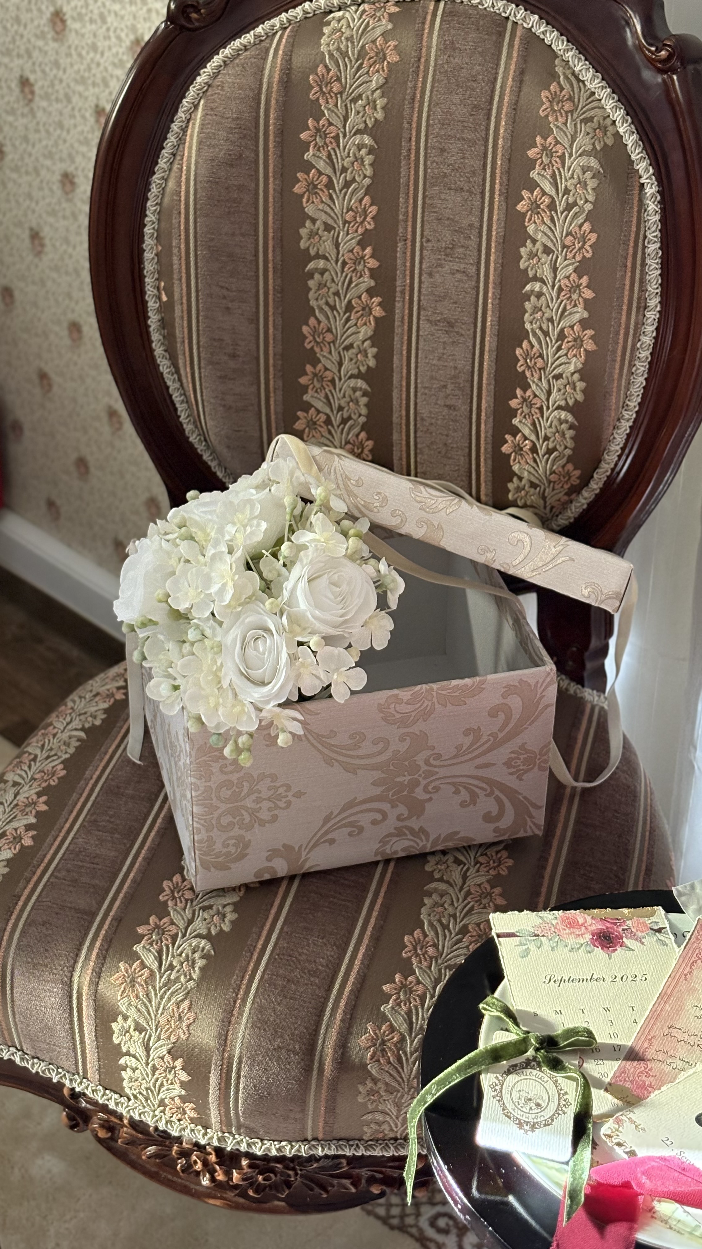 مسكة عروس white rose